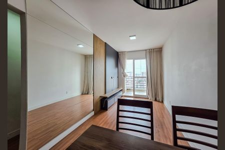 Sala de apartamento para alugar com 2 quartos, 55m² em Parque das Nações, Santo André