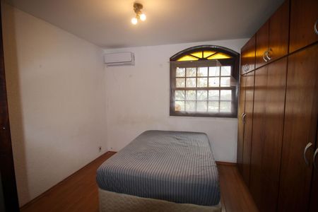 Casa para alugar com 3 quartos, 360m² em Jardim Santa Rosália, Sorocaba