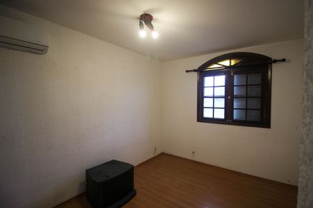Casa para alugar com 360m², 3 quartos e 2 vagas Casa para alugar com 360m², 3 quartos e 2 vagasQuarto 2