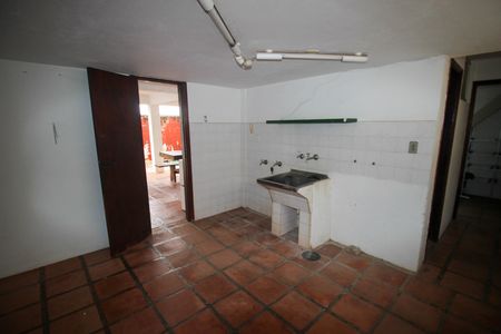 Casa para alugar com 360m², 3 quartos e 2 vagas Casa para alugar com 360m², 3 quartos e 2 vagasÁrea de serviço
