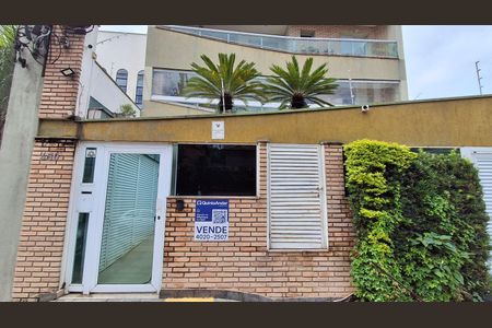 Apartamento à venda com 154m², 3 quartos e 2 vagasFachada 