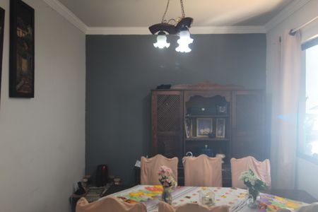 Casa à venda com 196m², 5 quartos e 5 vagasSala de Estar
