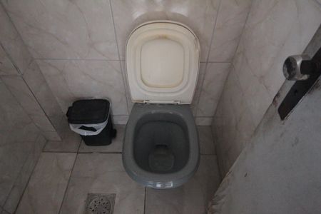 Casa à venda com 196m², 5 quartos e 5 vagasLavabo 2