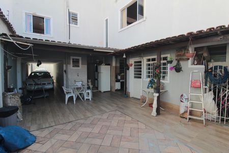 Casa à venda com 196m², 5 quartos e 5 vagasÁrea de Serviço