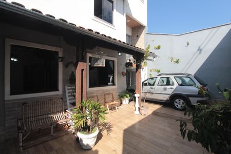 Casa à venda com 196m², 5 quartos e 5 vagasGaragem