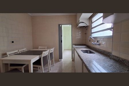 Apartamento à venda com 79m², 2 quartos e 2 vagasCozinha 