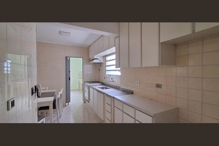 Apartamento à venda com 79m², 2 quartos e 2 vagasCozinha 