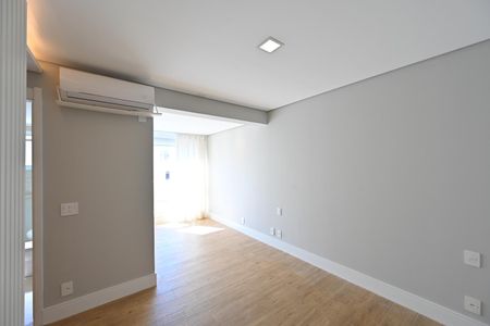 Apartamento para alugar com 175m², 3 quartos e 3 vagas Apartamento para alugar com 175m², 3 quartos e 3 vagasSuite 1
