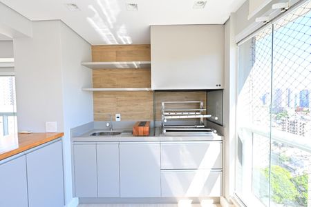 Apartamento para alugar com 175m², 3 quartos e 3 vagas Apartamento para alugar com 175m², 3 quartos e 3 vagasSala