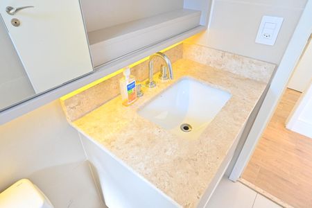 Apartamento para alugar com 175m², 3 quartos e 3 vagas Apartamento para alugar com 175m², 3 quartos e 3 vagasBanheiro da Suite 3