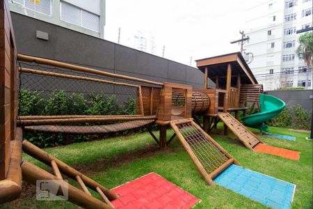 Apartamento para alugar com 175m², 3 quartos e 3 vagas Apartamento para alugar com 175m², 3 quartos e 3 vagasPlayground