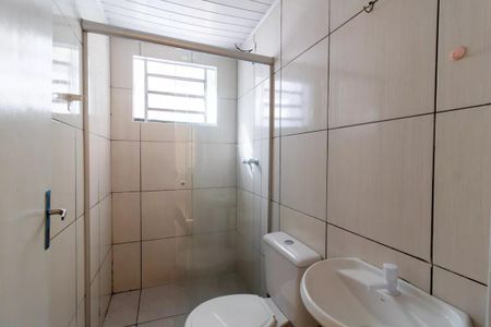 Banheiro de casa à venda com 2 quartos, 150m² em Condomínio Maracanã, Santo André