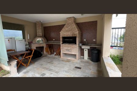 Apartamento para alugar com 132m², 3 quartos e 2 vagas Apartamento para alugar com 132m², 3 quartos e 2 vagasÁrea comum - Churrasqueira