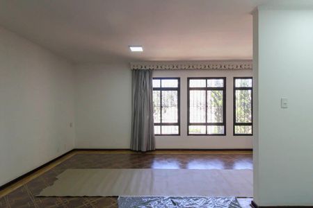 Sala de casa à venda com 3 quartos, 200m² em Jardim Avelino, São Paulo