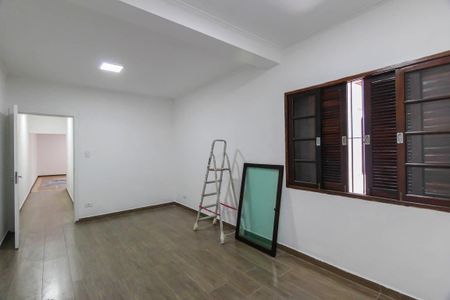 Casa à venda com 200m², 3 quartos e 4 vagasSuíte
