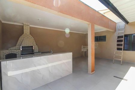 Casa à venda com 200m², 3 quartos e 4 vagasChurrasqueira