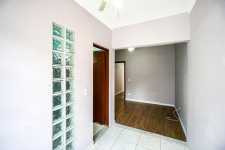 Casa à venda com 200m², 3 quartos e 2 vagasSuíte 