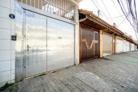 Casa à venda com 200m², 3 quartos e 2 vagasFachada