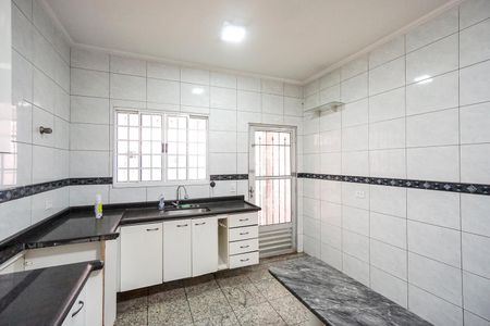Casa à venda com 200m², 3 quartos e 2 vagasCozinha