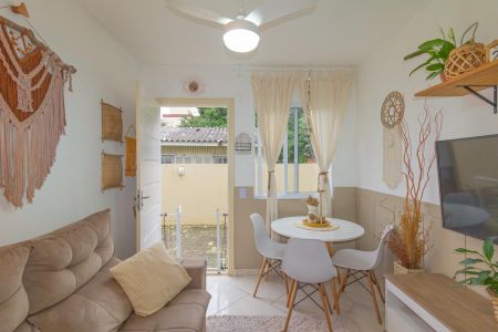 Casa de condomínio para alugar com 42m², 2 quartos e 1 vaga Casa de condomínio para alugar com 42m², 2 quartos e 1 vagaSala/Cozinha