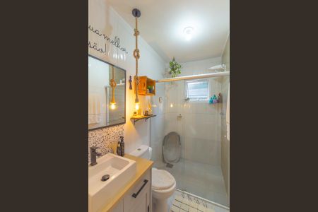 Casa de condomínio para alugar com 42m², 2 quartos e 1 vaga Casa de condomínio para alugar com 42m², 2 quartos e 1 vagaBanheiro