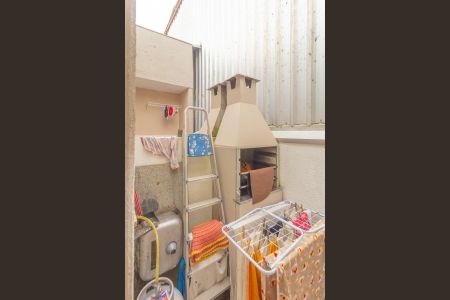 Casa de condomínio para alugar com 42m², 2 quartos e 1 vaga Casa de condomínio para alugar com 42m², 2 quartos e 1 vagaÁrea de Serviço