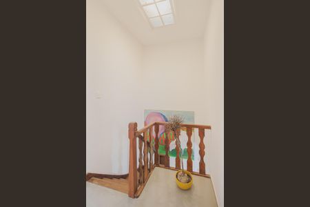 Escada de casa à venda com 3 quartos, 120m² em Cerqueira César, São Paulo