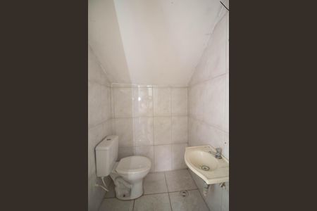 Casa à venda com 196m², 3 quartos e 4 vagas Casa à venda com 196m², 3 quartos e 4 vagasBanheiro de Serviço