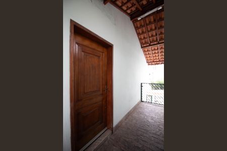 Casa à venda com 196m², 3 quartos e 4 vagas Casa à venda com 196m², 3 quartos e 4 vagasHall de entrada