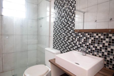 Casa à venda com 196m², 3 quartos e 4 vagas Casa à venda com 196m², 3 quartos e 4 vagasBanheiro da Suíte