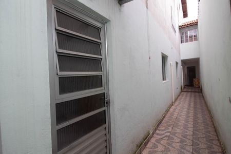 Casa à venda com 196m², 3 quartos e 4 vagas Casa à venda com 196m², 3 quartos e 4 vagasCorredor