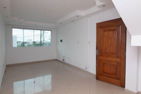 Sala de casa à venda com 3 quartos, 196m² em Jardim Flor da Montanha, Guarulhos