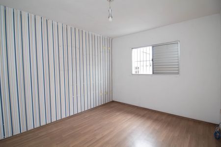 Casa à venda com 196m², 3 quartos e 4 vagas Casa à venda com 196m², 3 quartos e 4 vagasQuarto 2