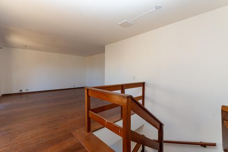 Apartamento para alugar com 246m², 3 quartos e 3 vagasCobertura