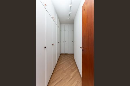 Apartamento para alugar com 246m², 3 quartos e 3 vagasQuarto 3 Suíte