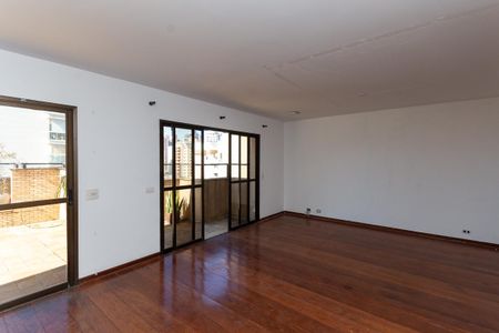 Apartamento para alugar com 246m², 3 quartos e 3 vagasCobertura