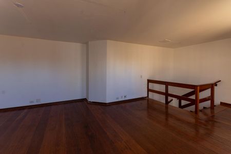 Apartamento para alugar com 246m², 3 quartos e 3 vagasCobertura