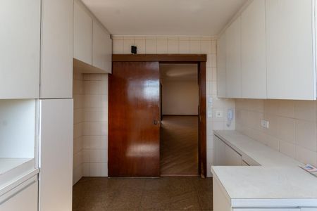 Cozinha de apartamento para alugar com 3 quartos, 246m² em Perdizes, São Paulo