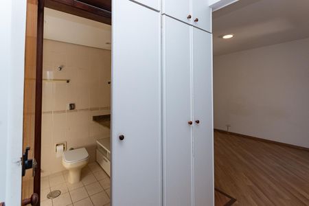 Apartamento para alugar com 246m², 3 quartos e 3 vagasQuarto 3 Suíte