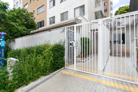 Apartamento para alugar com 32m², 1 quarto e 1 vaga Apartamento para alugar com 32m², 1 quarto e 1 vagaFachada