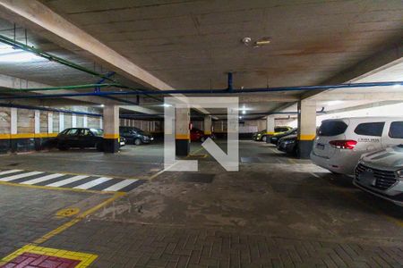 Apartamento para alugar com 32m², 1 quarto e 1 vaga Apartamento para alugar com 32m², 1 quarto e 1 vagaGaragem