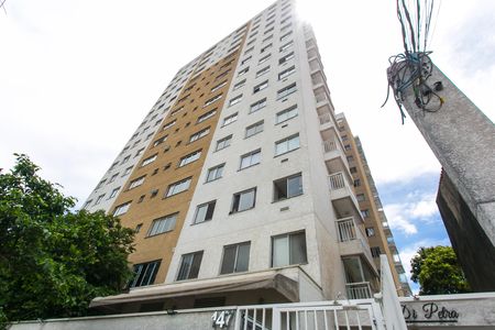 Apartamento para alugar com 32m², 1 quarto e 1 vaga Apartamento para alugar com 32m², 1 quarto e 1 vagaFachada