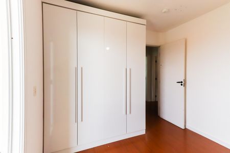 Casa de condomínio à venda com 220m², 3 quartos e 2 vagasQuarto 3