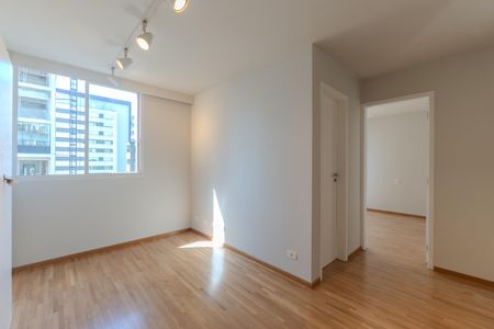Sala de apartamento para alugar com 1 quarto, 40m² em Cerqueira César, São Paulo