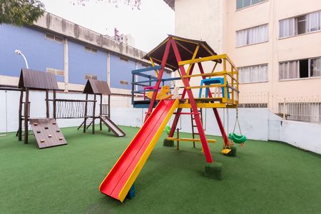 Apartamento à venda com 56m², 2 quartos e 1 vagaÁrea comum - Playground