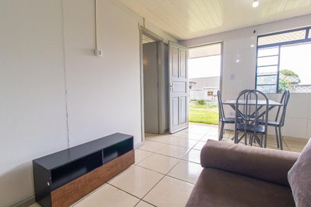 Sala/Cozinha de casa para alugar com 1 quarto, 36m² em Campo Comprido, Curitiba