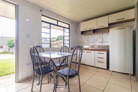 Sala/Cozinha de casa para alugar com 1 quarto, 36m² em Campo Comprido, Curitiba