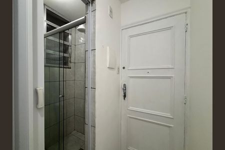 Apartamento para alugar com 18m², 1 quarto e sem vagaBanheiro
