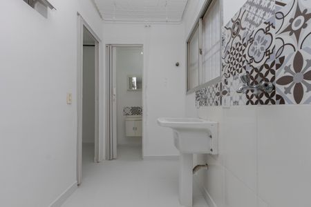 Apartamento para alugar com 70m², 2 quartos e 1 vaga Apartamento para alugar com 70m², 2 quartos e 1 vagaÁrea de Serviço