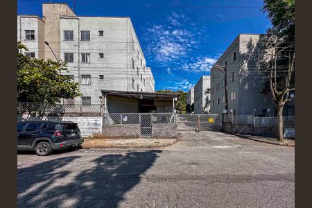 Apartamento para alugar com 42m², 2 quartos e 1 vaga Apartamento para alugar com 42m², 2 quartos e 1 vagaFachada e portaria